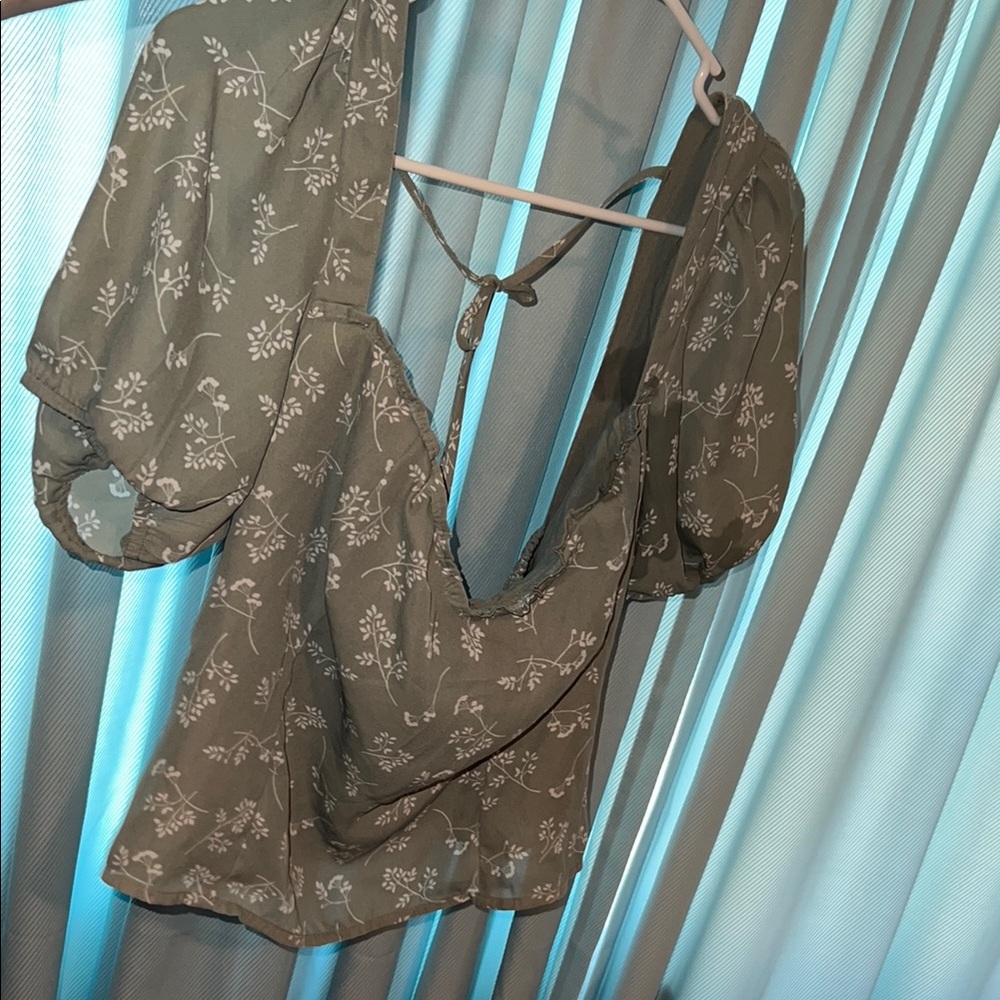 Floral Puff Sleeve Blouse